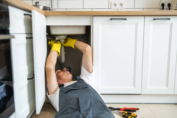 Best Faucet Repair  in Platteville, WI